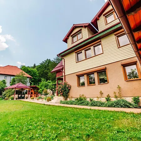 Casa Poiana Soarelui Vilă