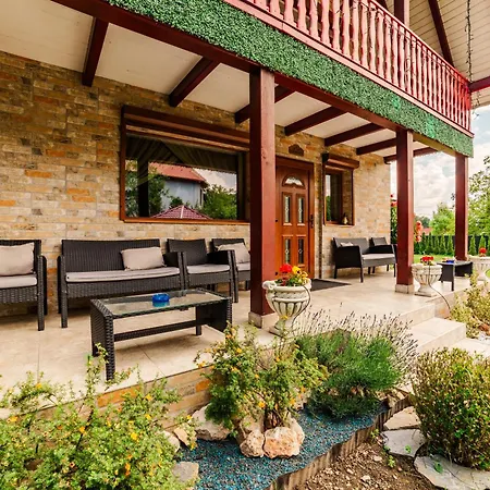 Vilă Casa Poiana Soarelui