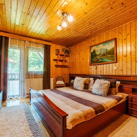 Casa Poiana Soarelui Vilă