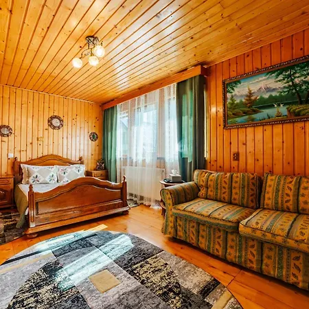 Casa Poiana Soarelui Willa *