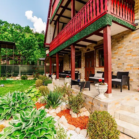 Villa Casa Poiana Soarelui *