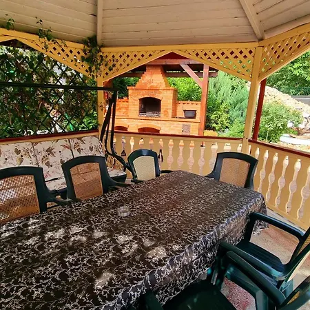 Casa Poiana Soarelui Willa Braszów